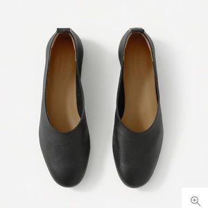 Everlane black day glove